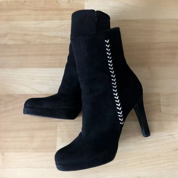 Stuart Weitzman Shoes - Stuart Weitzman Platform Booties Size 5.5